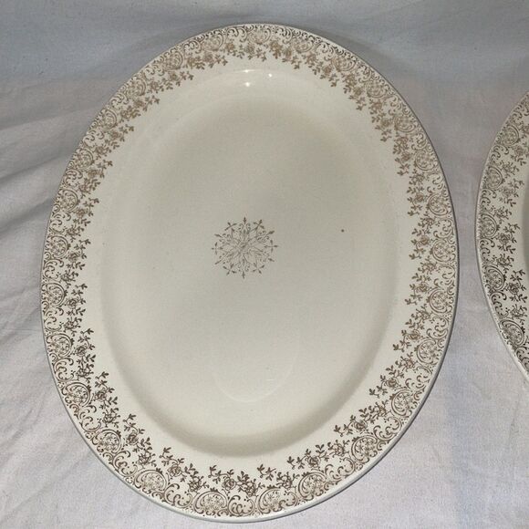 Two Edwin M Knowles serving dishes - Picture 2 of 13